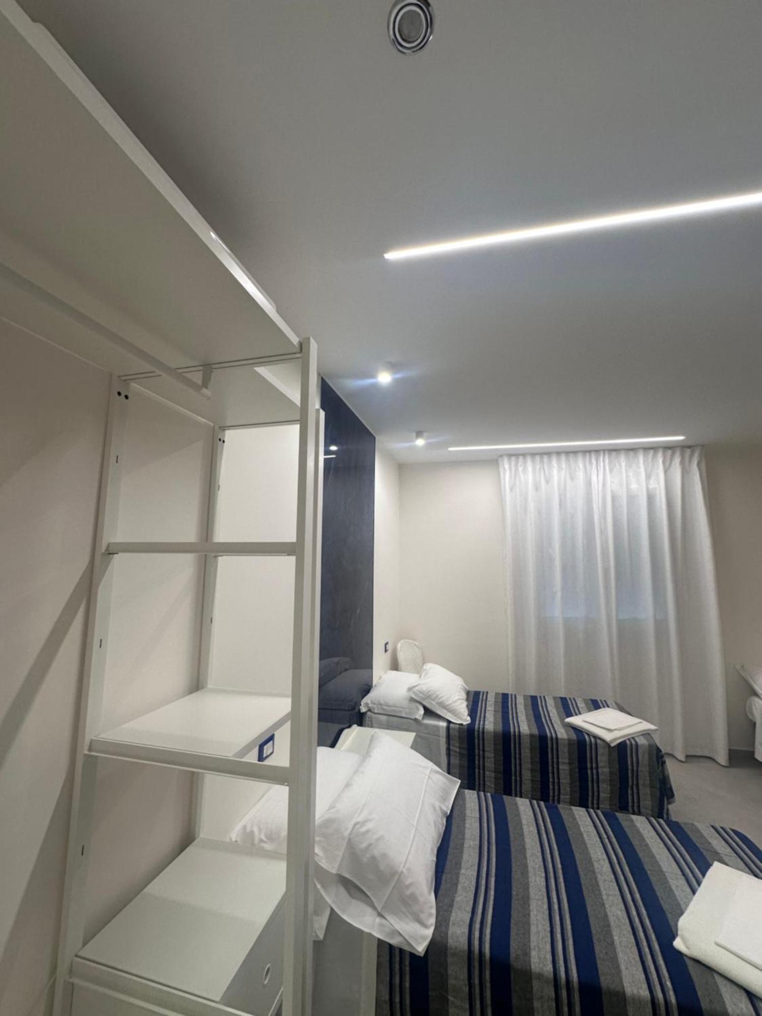 Scogliera Azzurra Hotel Isola delle Femmine Buitenkant foto